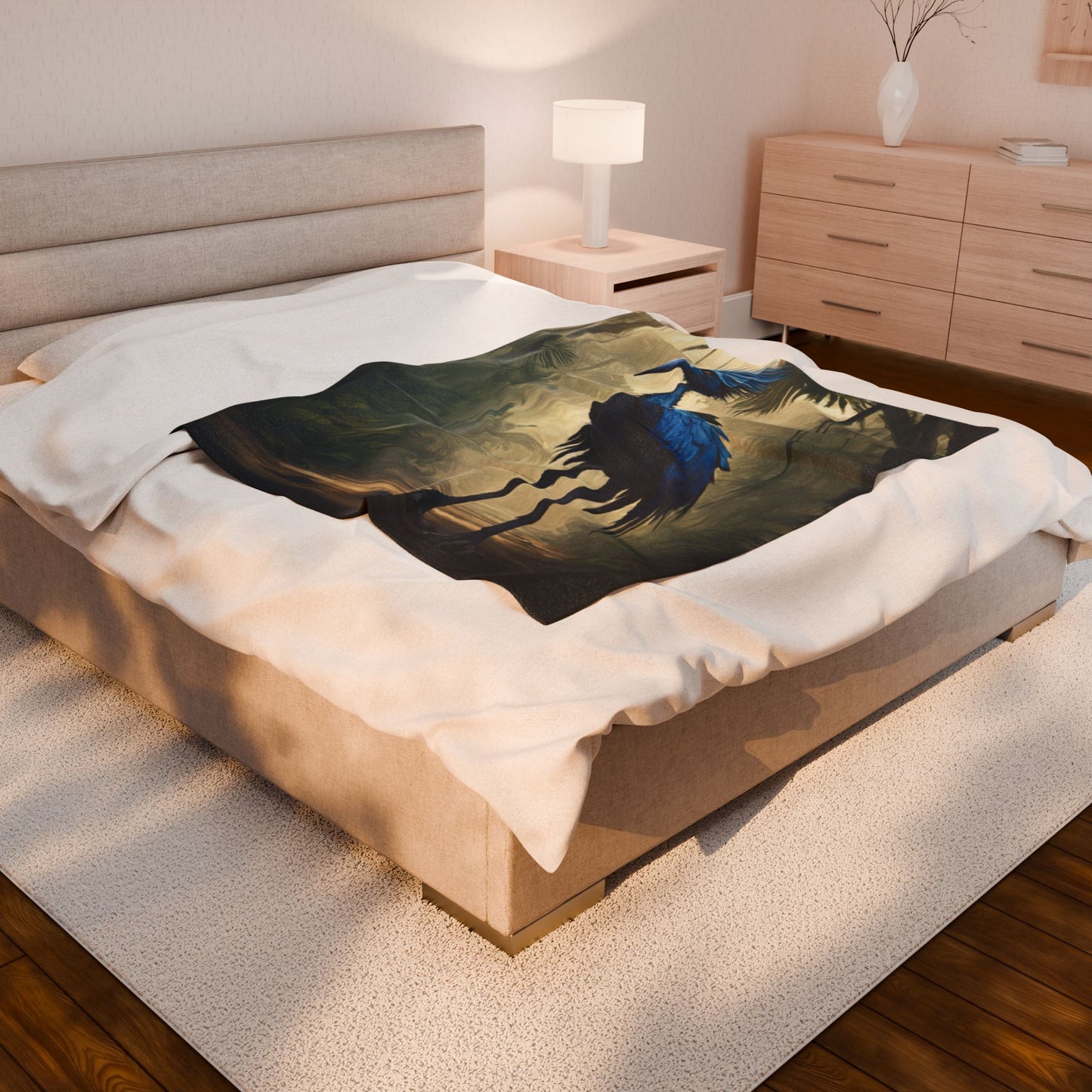 lue Exotic Bird Velveteen Blanket – Soft Plush Throw for Nature Lovers and Home Decor